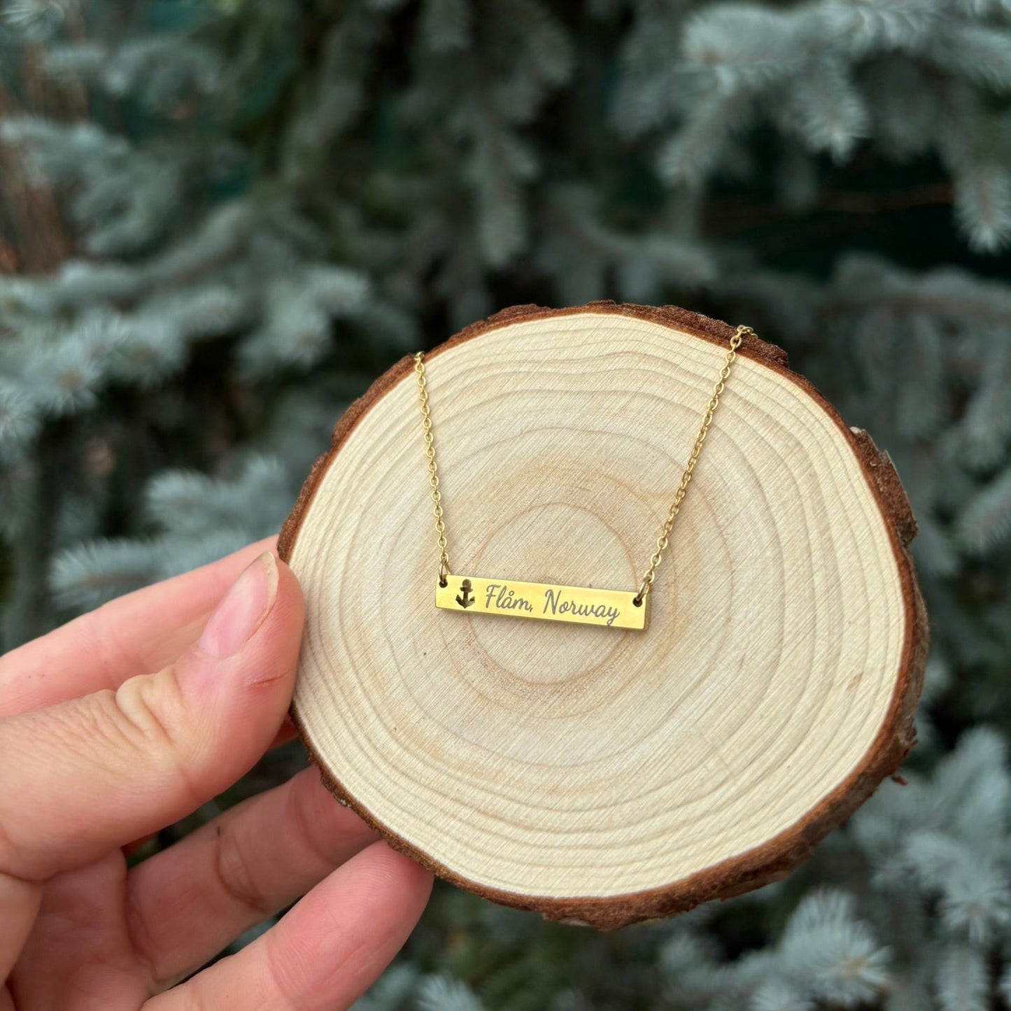 Flåm bar necklace with anchor- Stainless Steel
