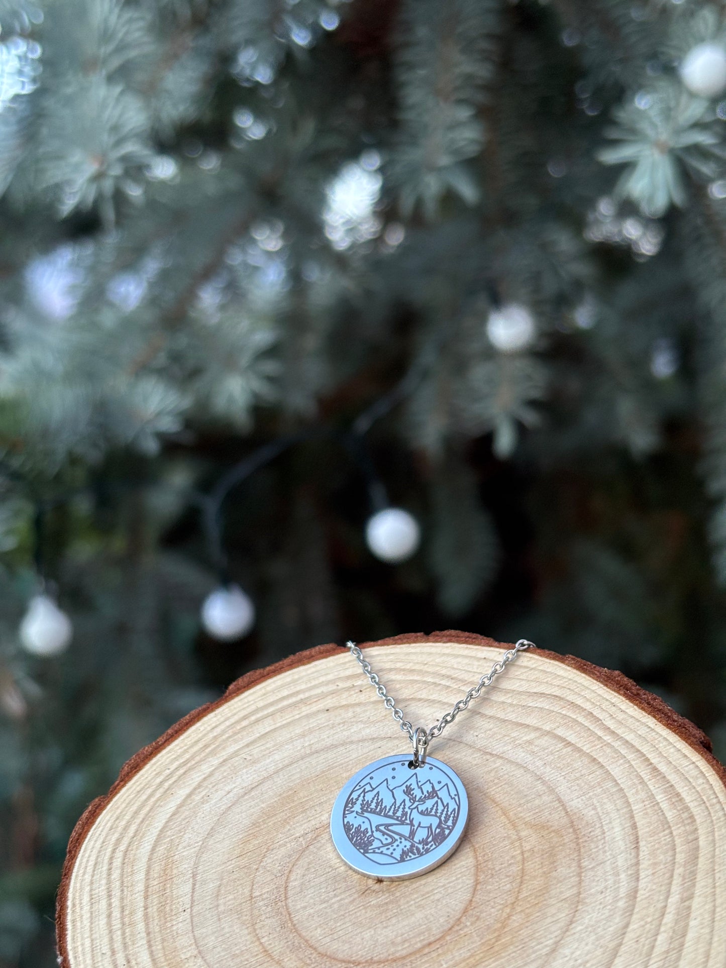 Hert bij de rivier ketting - roestvrij staal goud