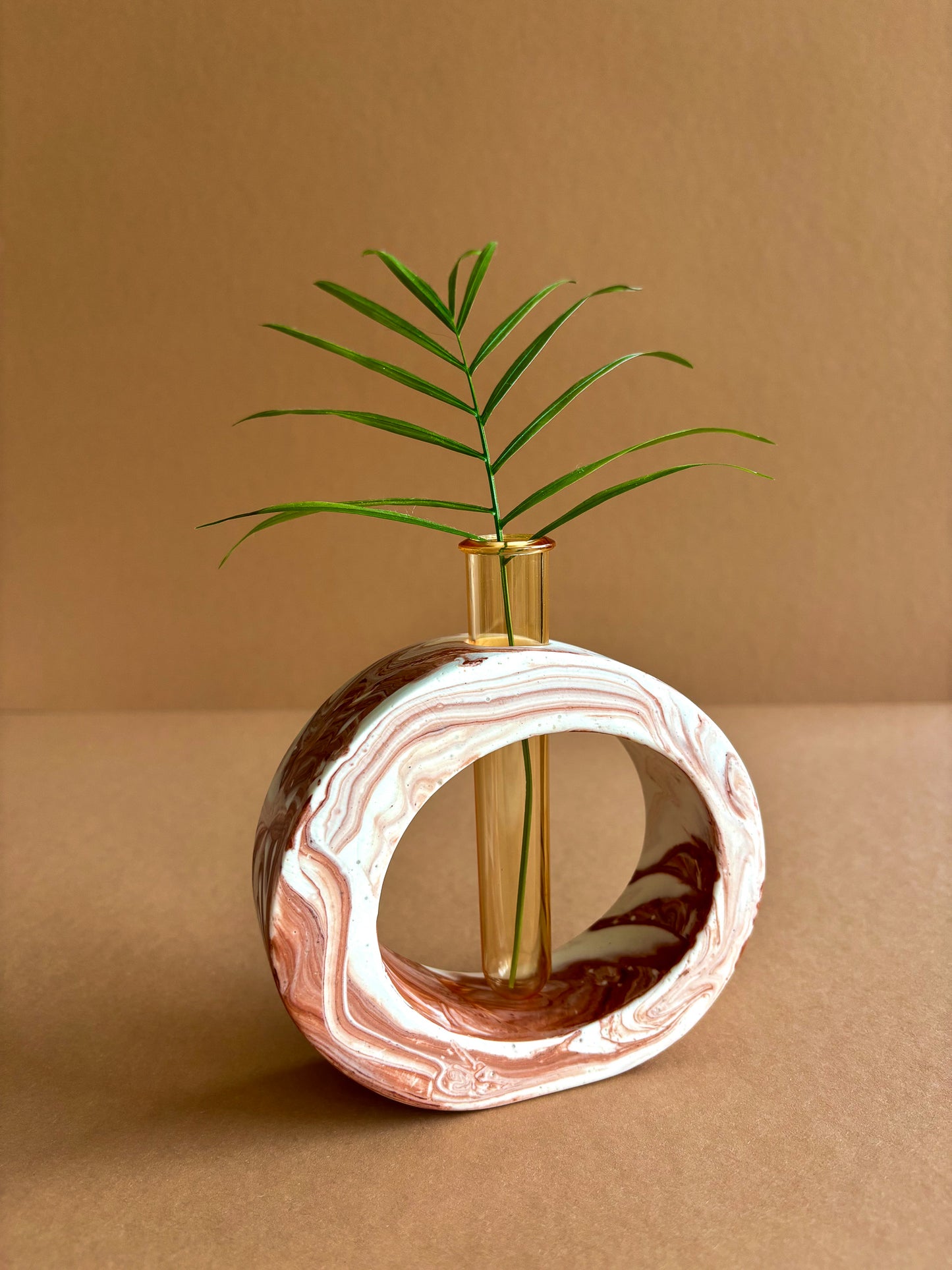 Jarrón propagador - Mármol marrón terracota