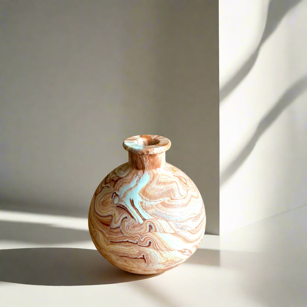 Kurze Vase für getrocknete Blumen- Terrakottabraun