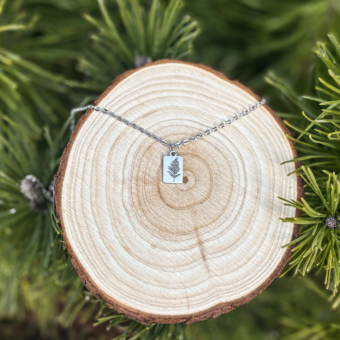 Farnblatt Mini-Stangenkette aus Edelstahl