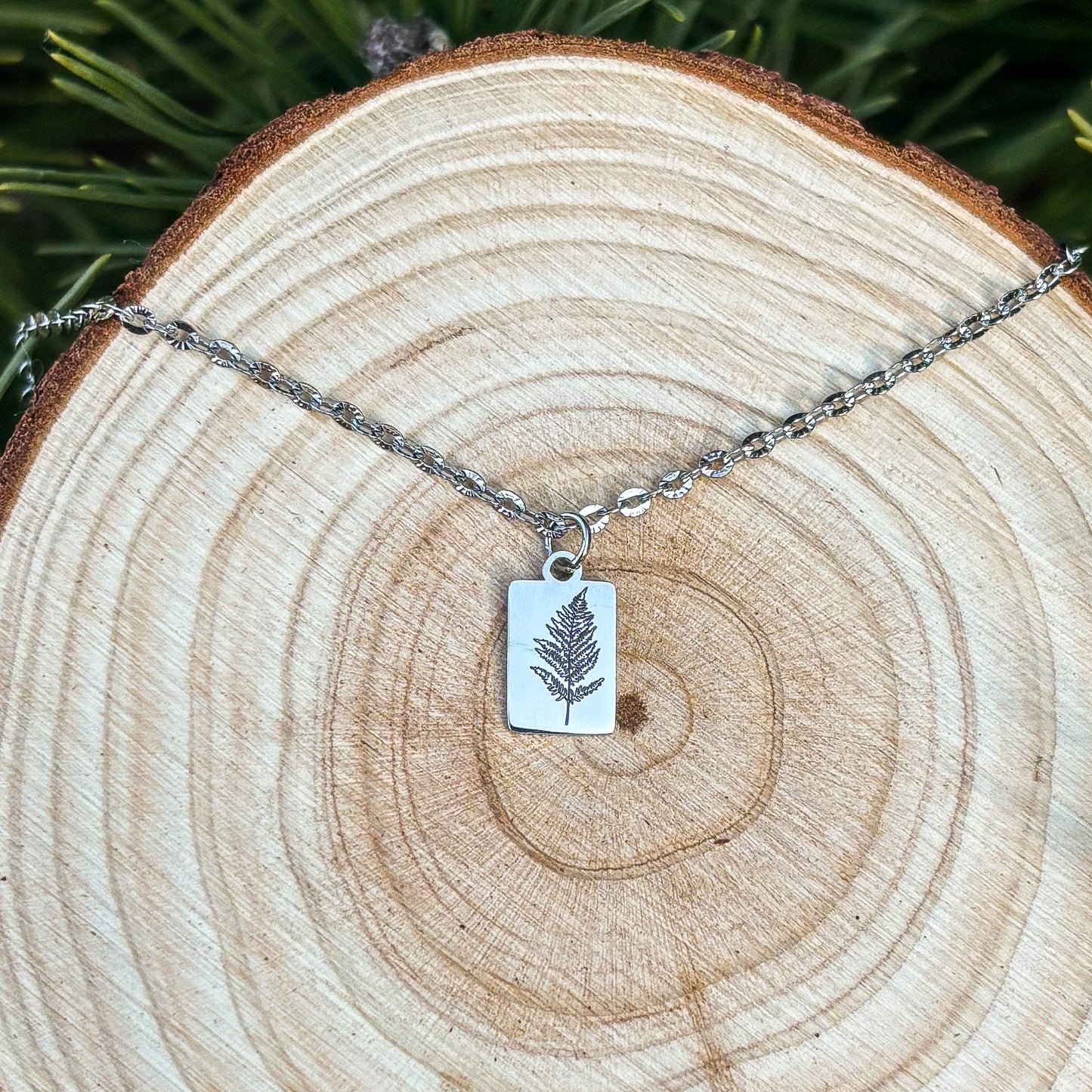 Farnblatt Mini-Stangenkette aus Edelstahl
