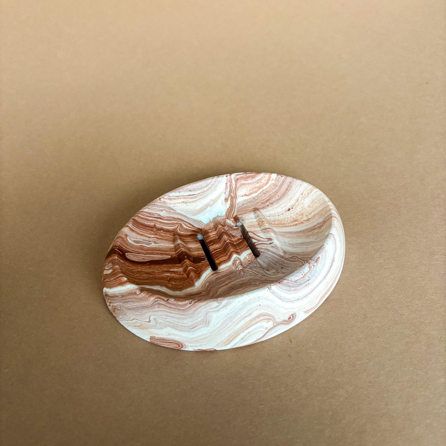 Soap dish oval- Terracotta marble
