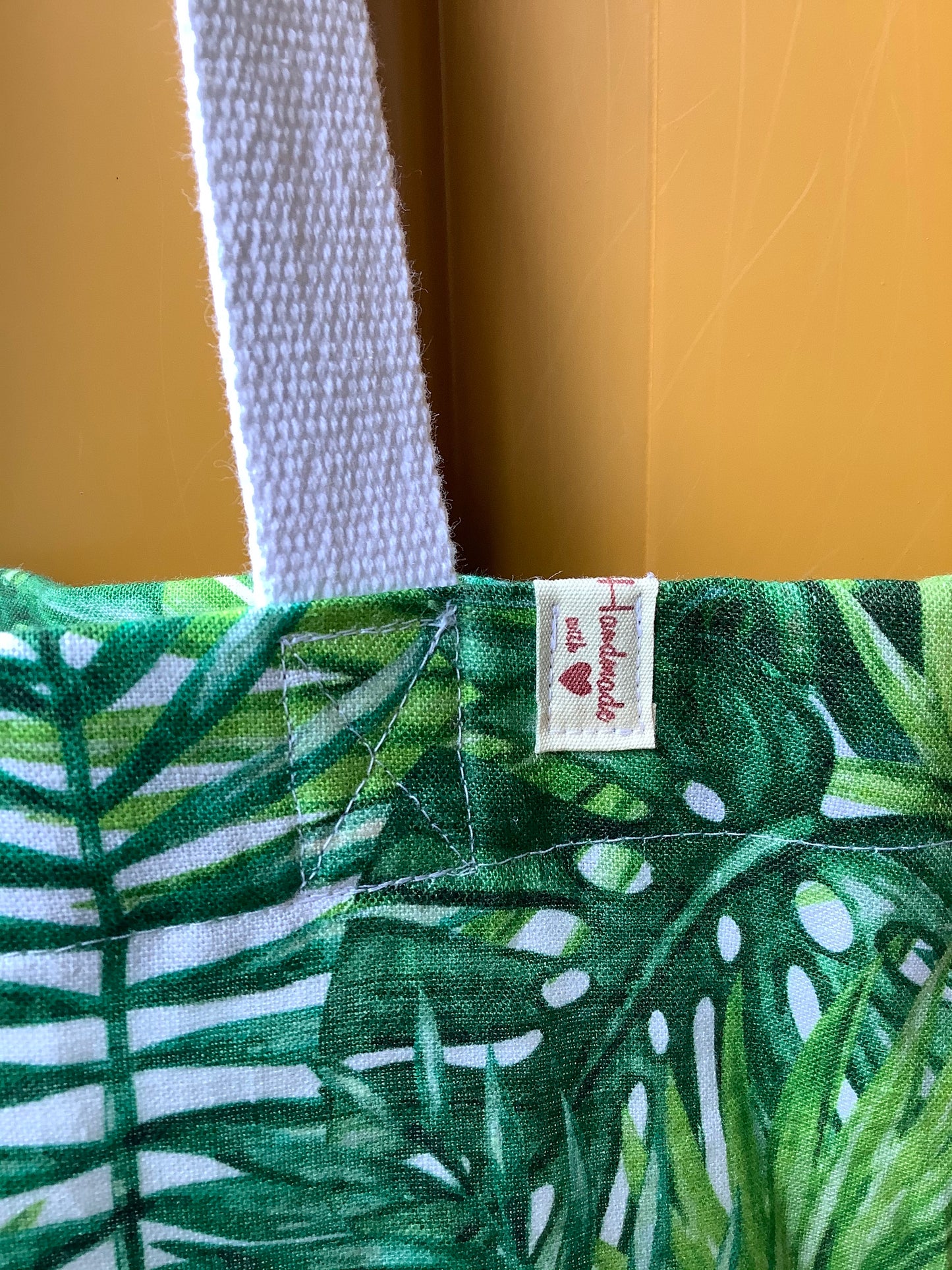 Monsteras and palm leafs tote hand bag