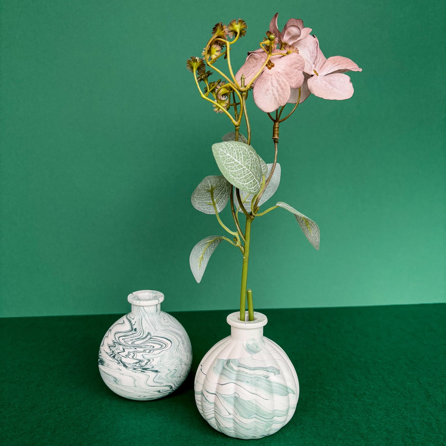 Kurze Vase für getrocknete Blumen- säe grüne Marmor