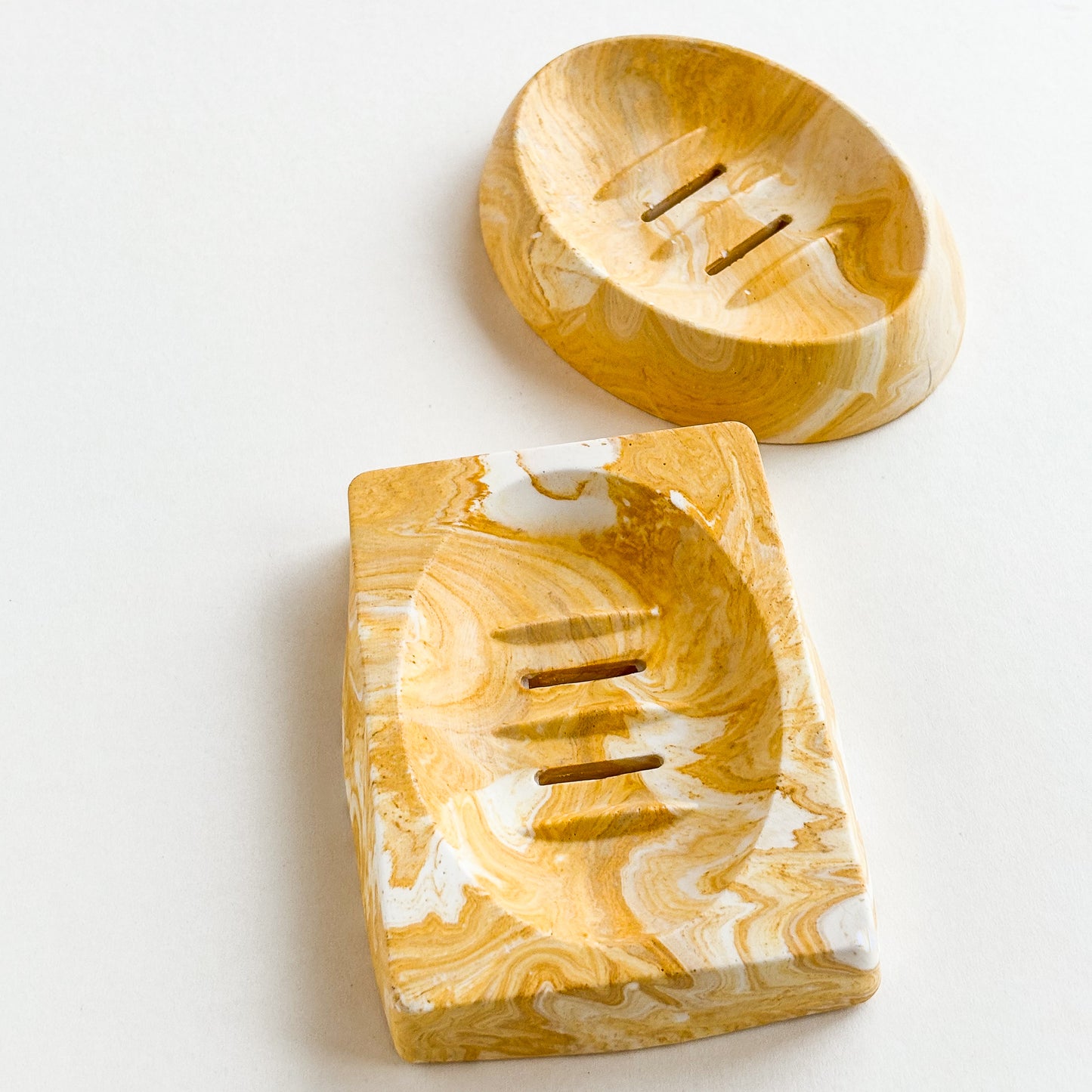 Soap dish rectangular- Ocre yellow marble