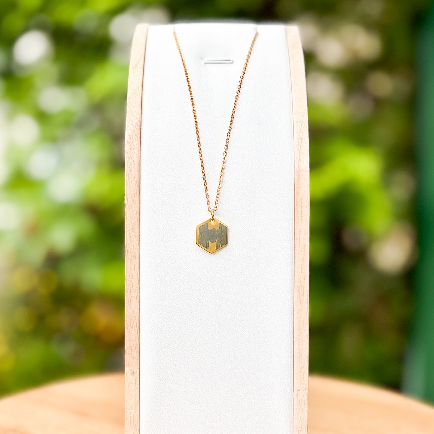 Kjerag bolten necklace - Stainless Steel