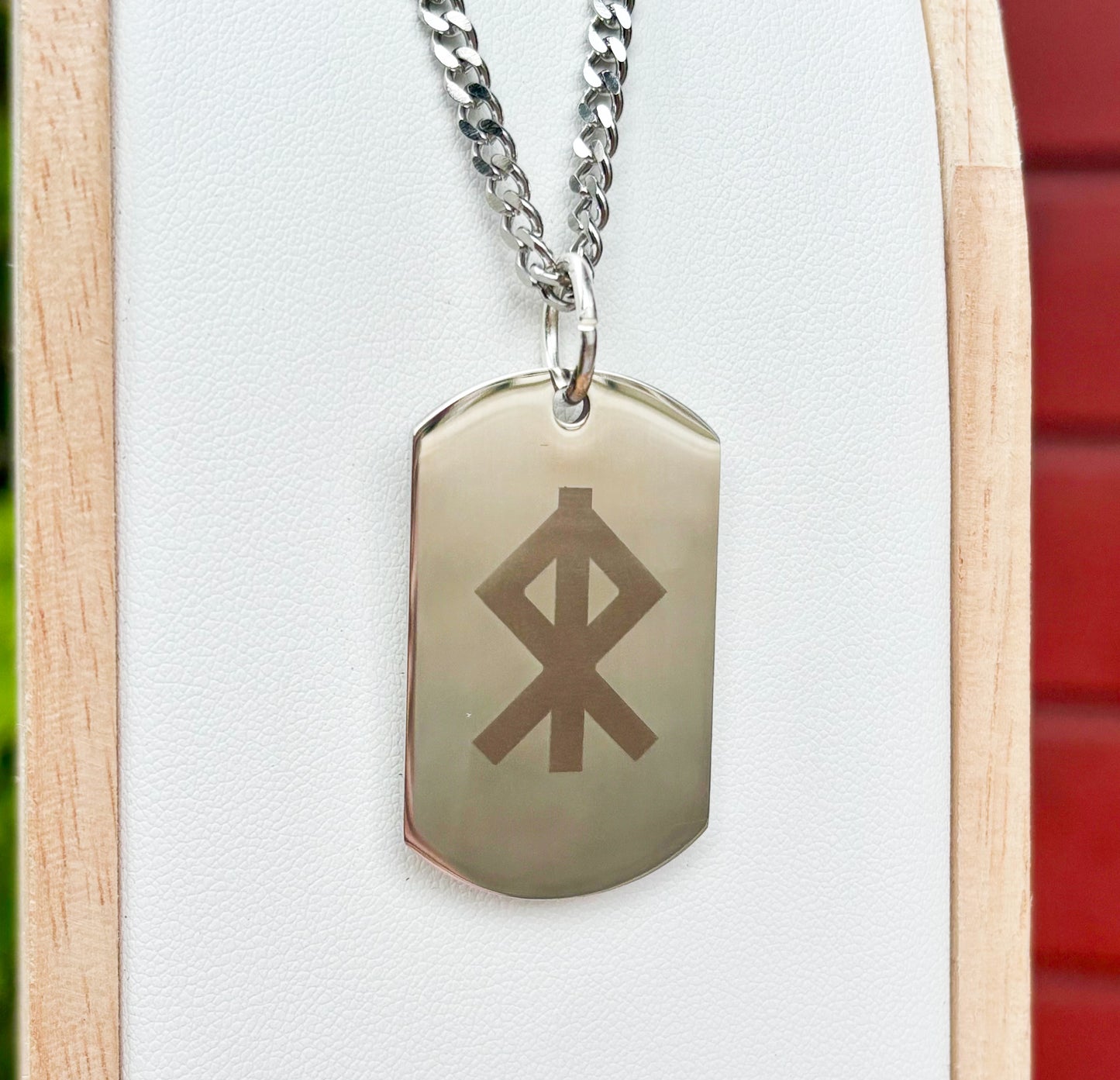 Single rune - courage soldier tag necklace - Stainless steel