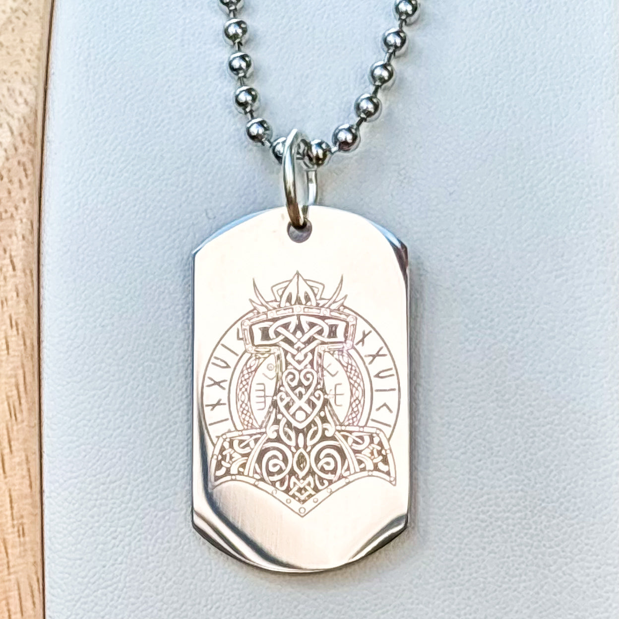 Thors magical hammer soldier tag necklace - Stainless steel