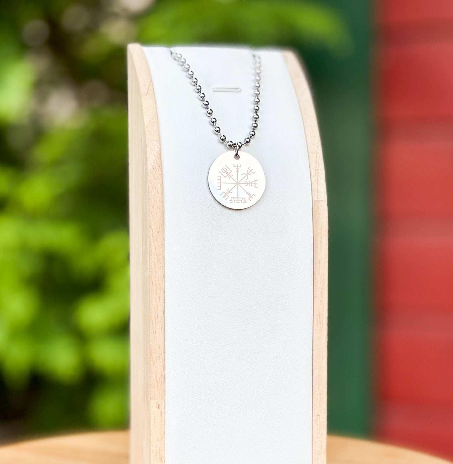 Vegvisir- Viking compass necklace large - Stainless steel