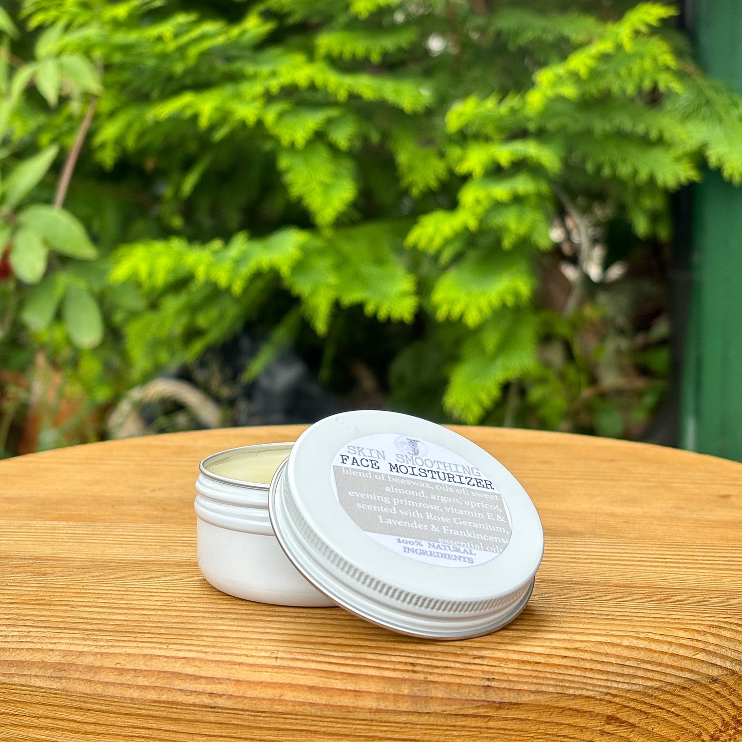 Skin Smoothing face moisturizer cream