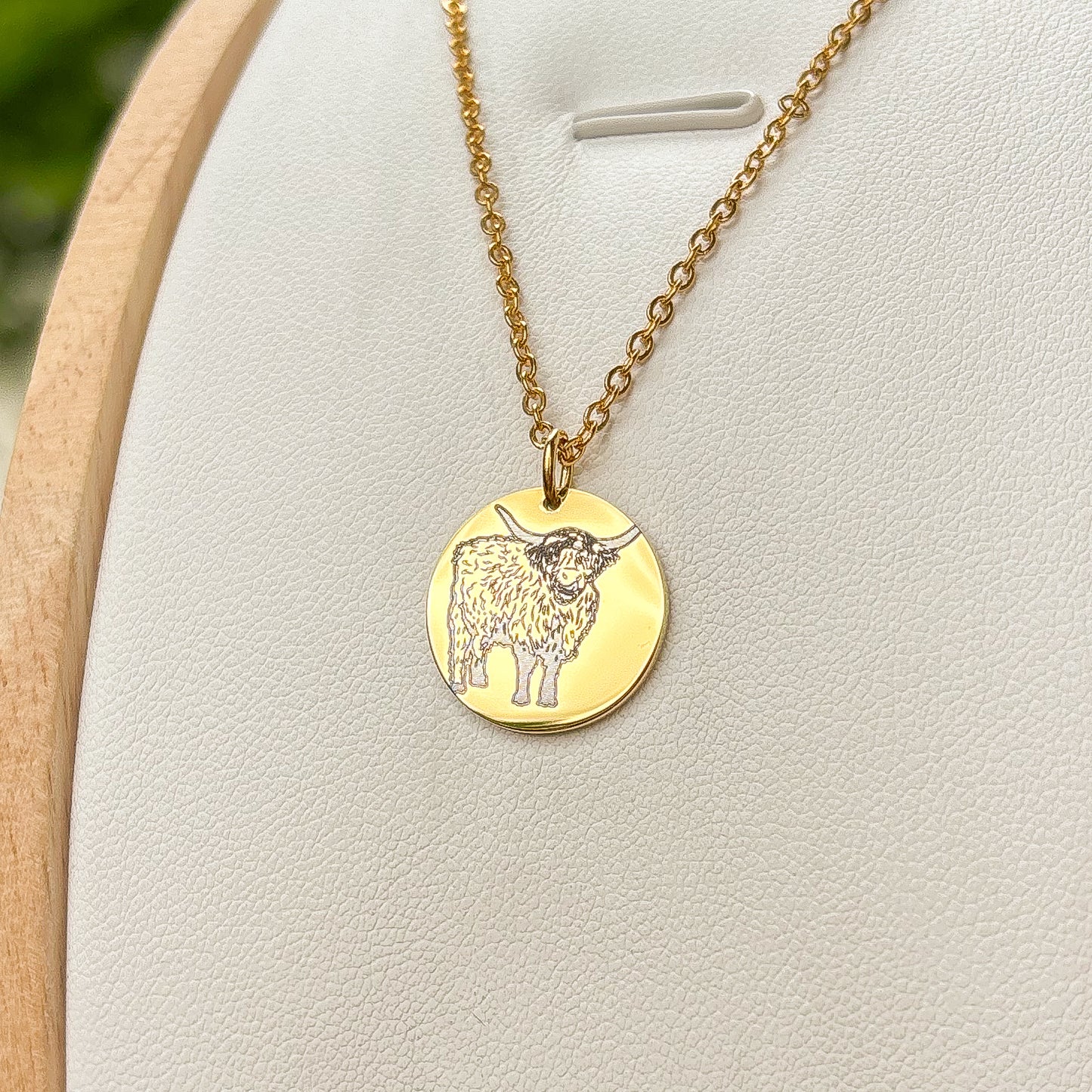 Hairy cow necklace - stainless steel