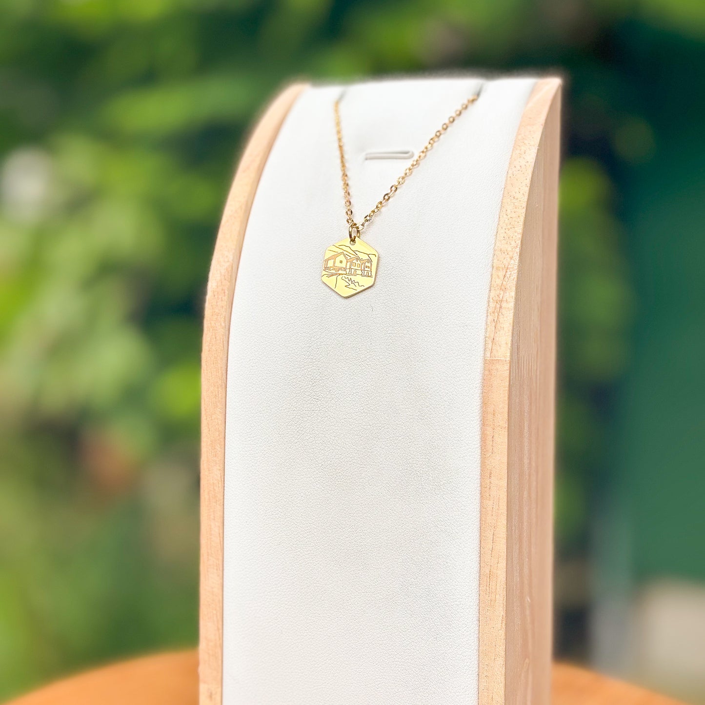 Otternes farm from the side necklace - Stainless Steel