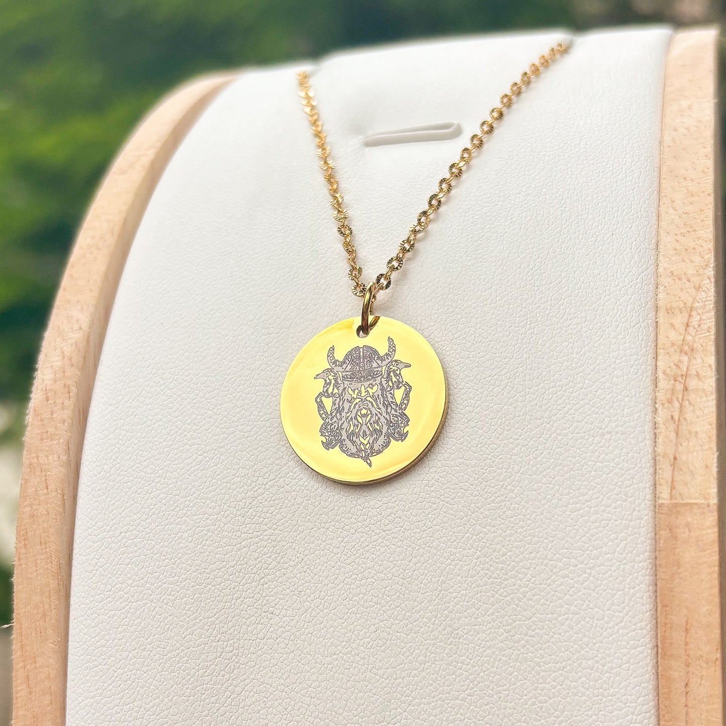 Odin with two ravens Huginn&Muninn necklace - Stainless steel