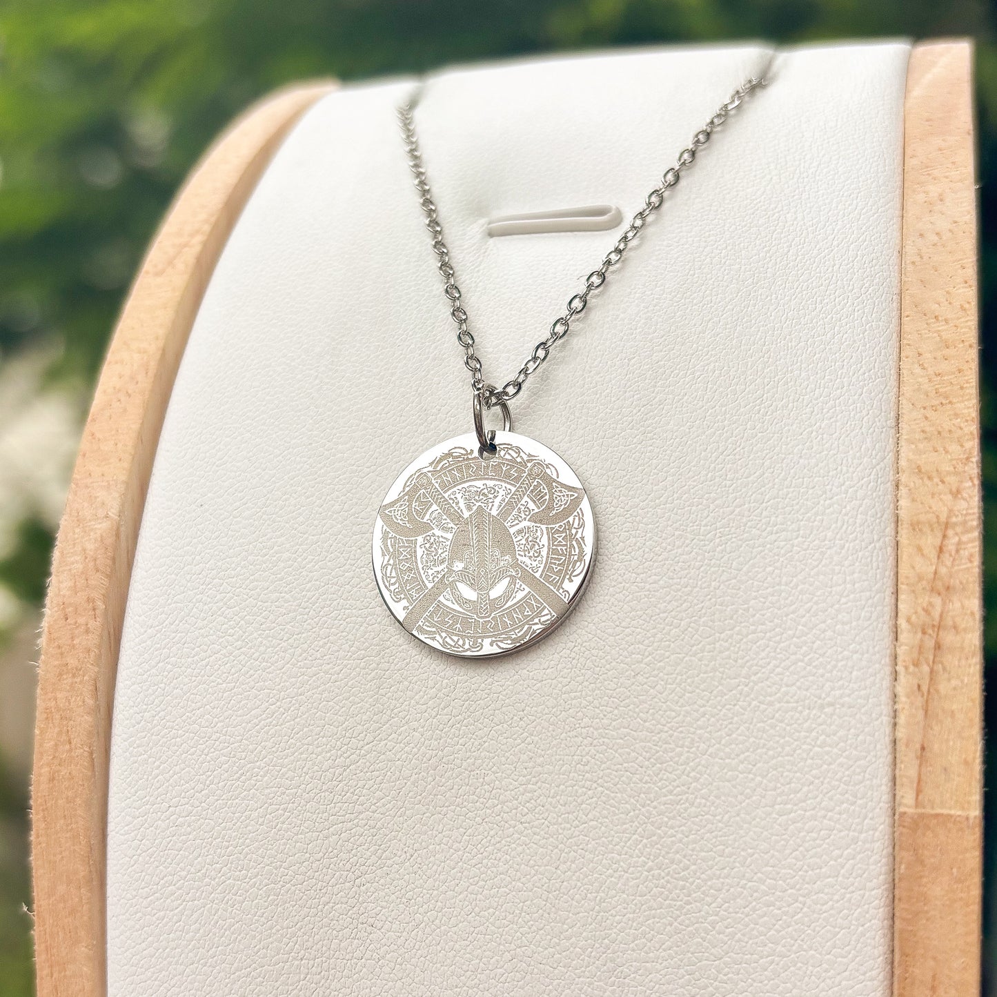 Tribal viking axes with helmet necklace - Stainless steel
