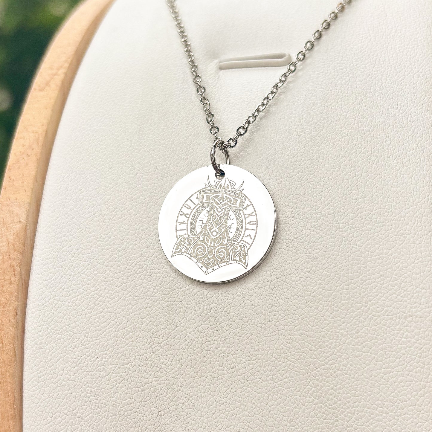 Mjölnir-Thor's magic hammer necklace - Stainless steel