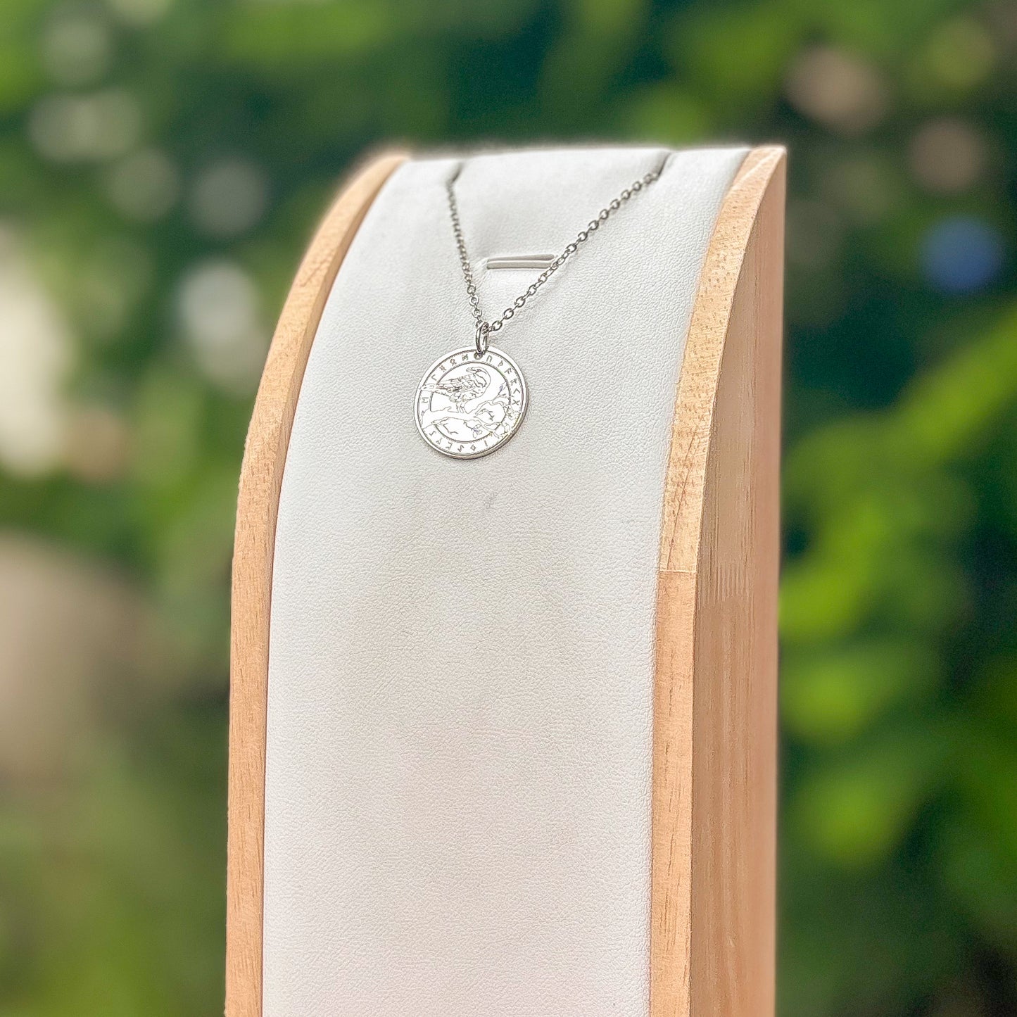 Raven in viking erb necklace - Stainless steel