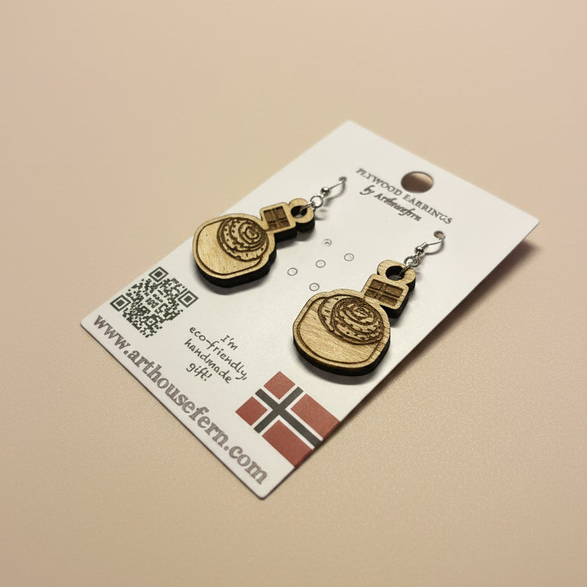 Cinnamon rolls 20x30mm wooden earrings 925 silver wires