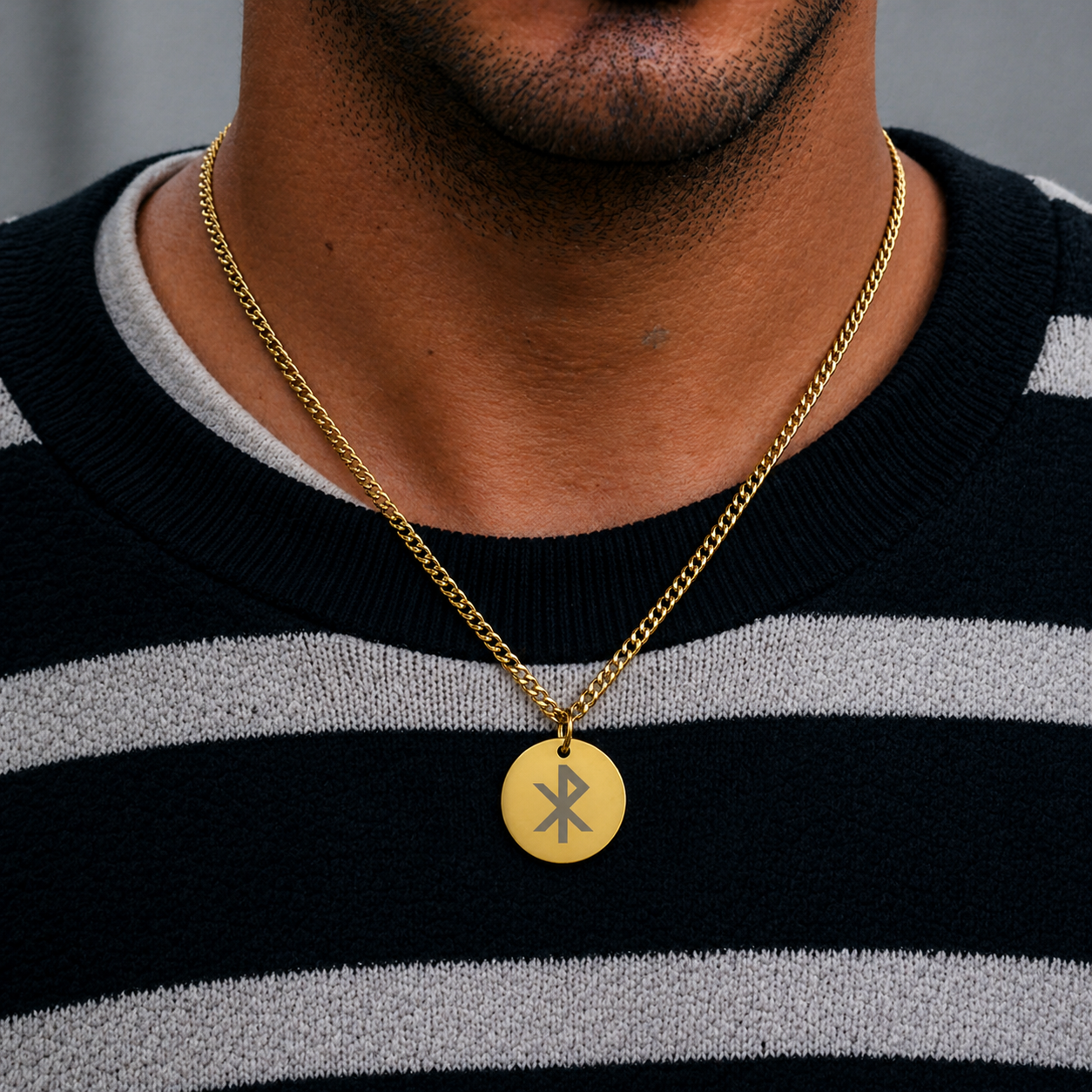 Single rune- Love 25mm round on 50cm thick chain Stainless steel