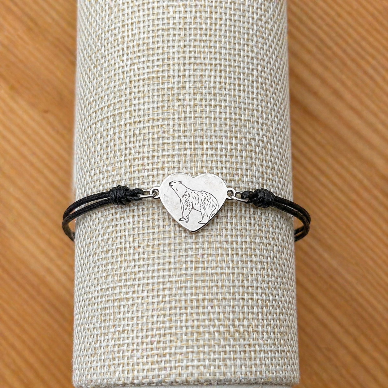 Polar bear 14x12mm heart silver on thin cord black