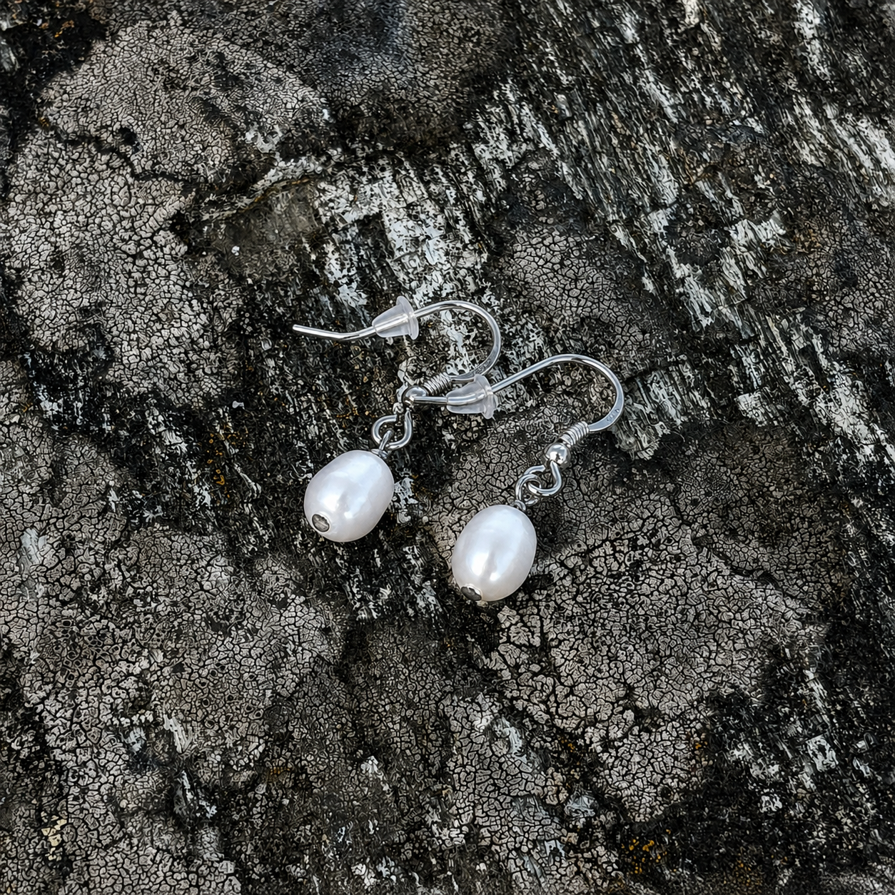 Fresh water pearl drop earrings 925 Silver