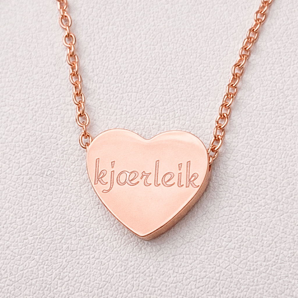 Kjaerleik - love on heart necklace- Stainless Steel