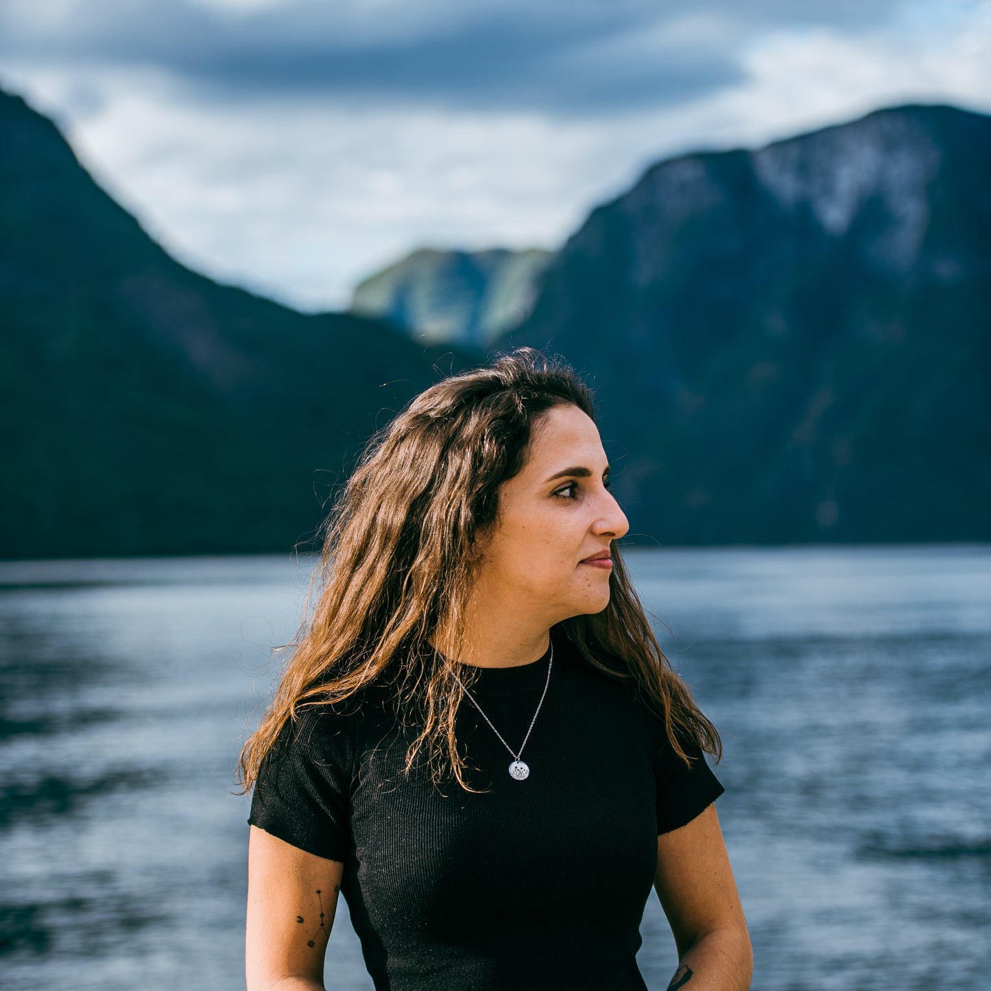Flower field with wildflowers and daisies necklace - Stainless Steel
