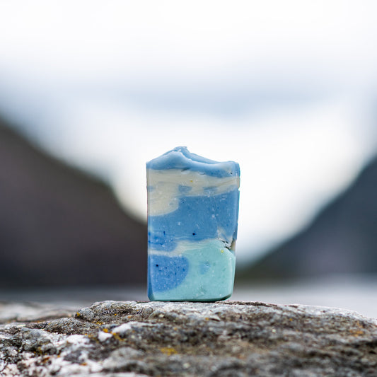 Jabón exfoliante con fragancia de campanilla azul