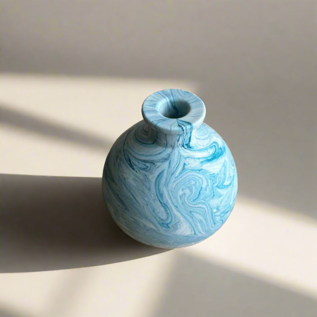 Short vase for dried flowers- Teal blue marble