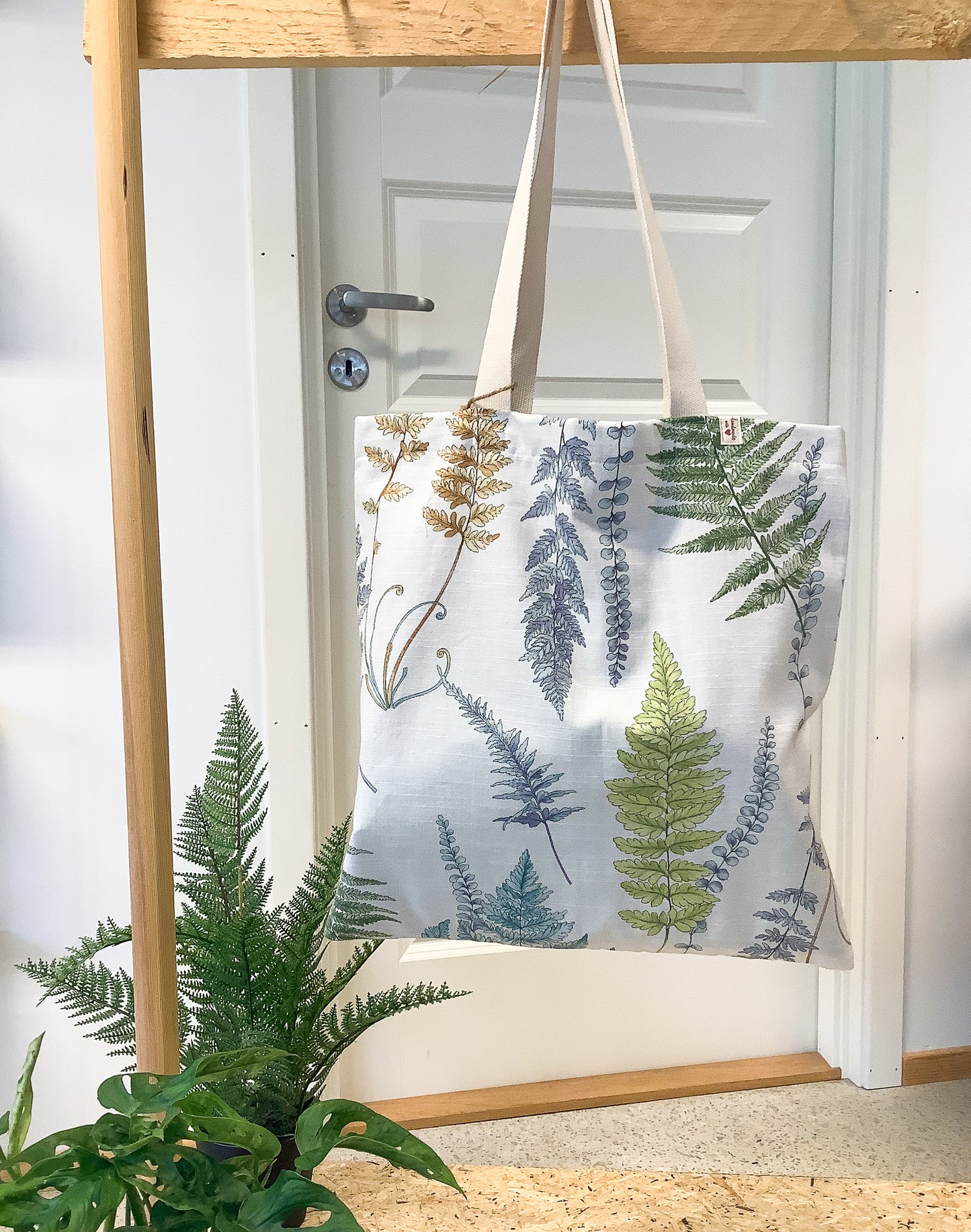 Ferns field tote hand bag