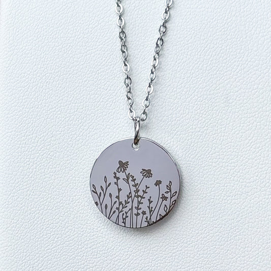 Flower field with wildflowers and daisies necklace - Stainless Steel