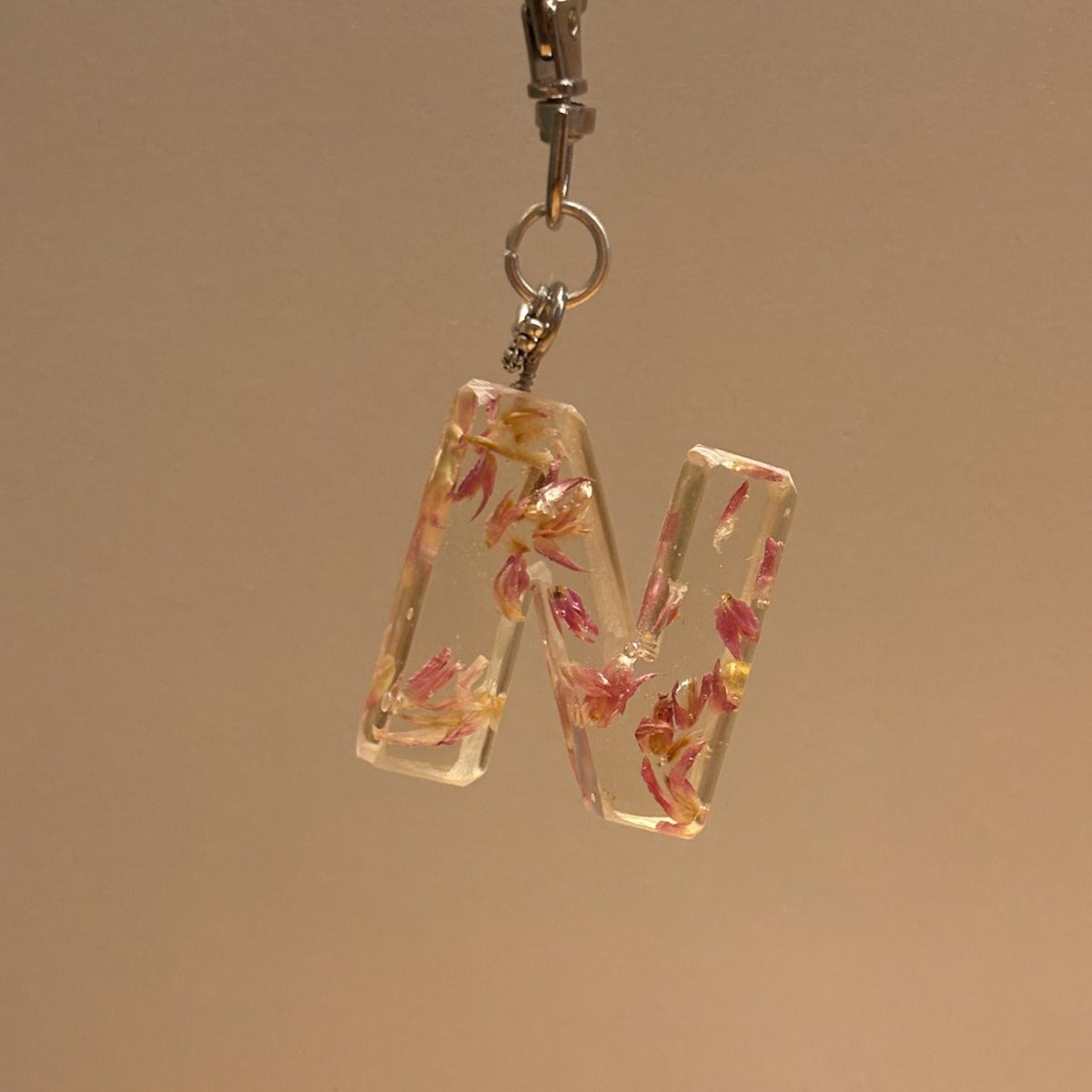 Alphabet keychain flower filled/abstract assorted RESIN SALE