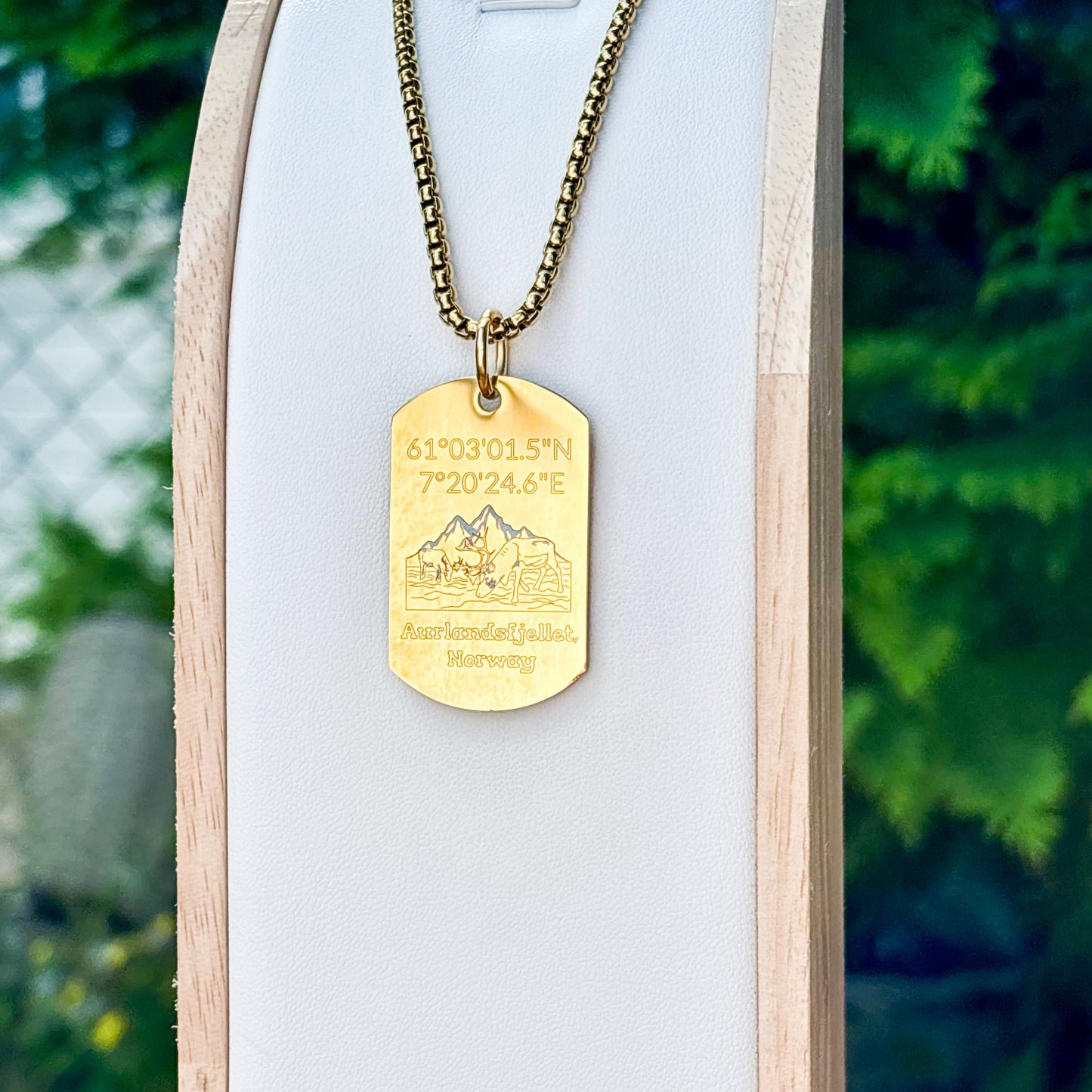 Aurlandsfjellet with deers on soldier tag - Silver Steel