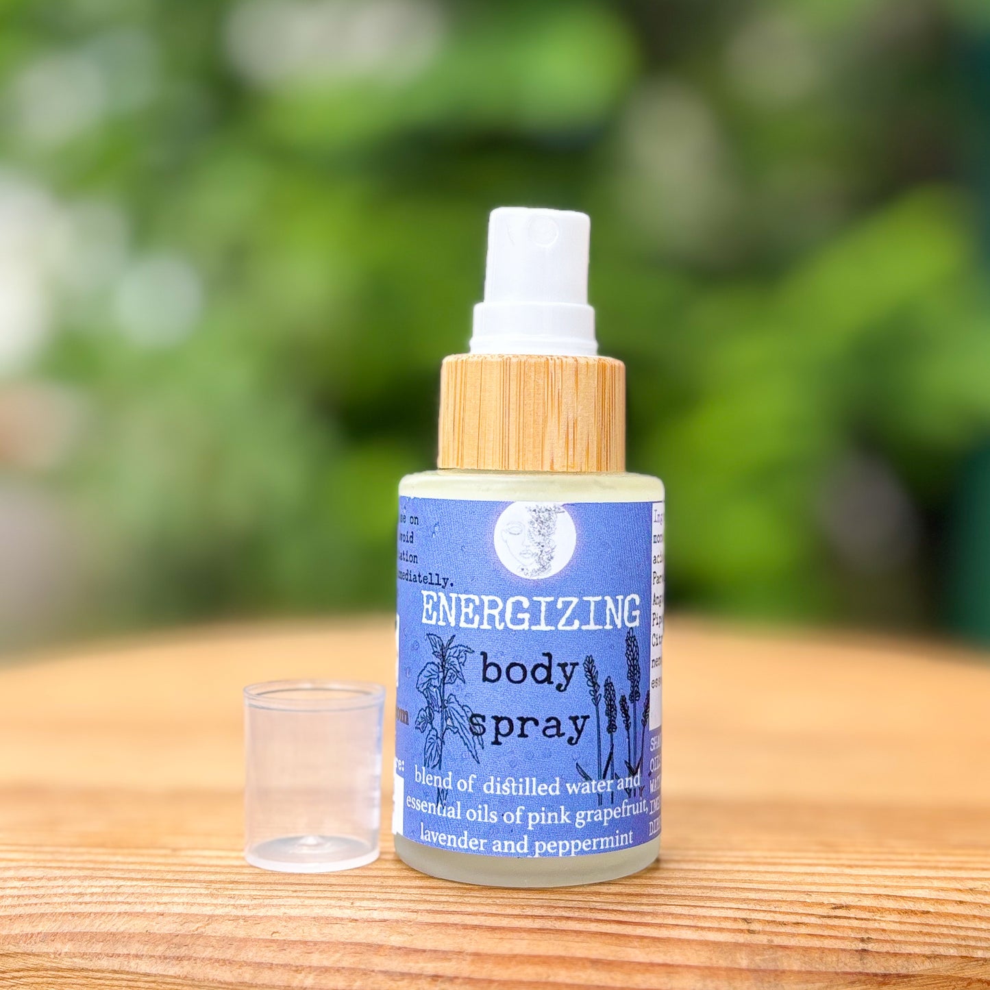 Energising body spray