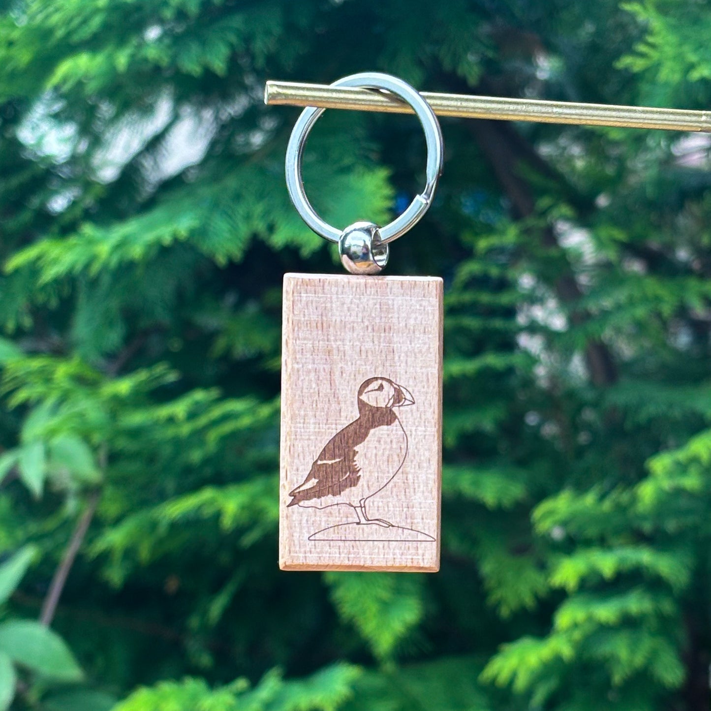 Puffin on 50x28mm rectangular wooden keychain