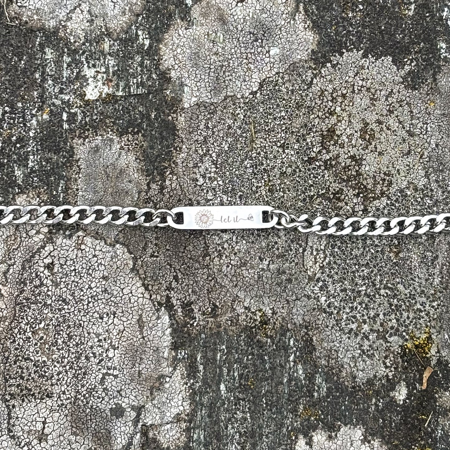 Let it bee with sunflower on 20x4mm bracelet curb chain Silver SS