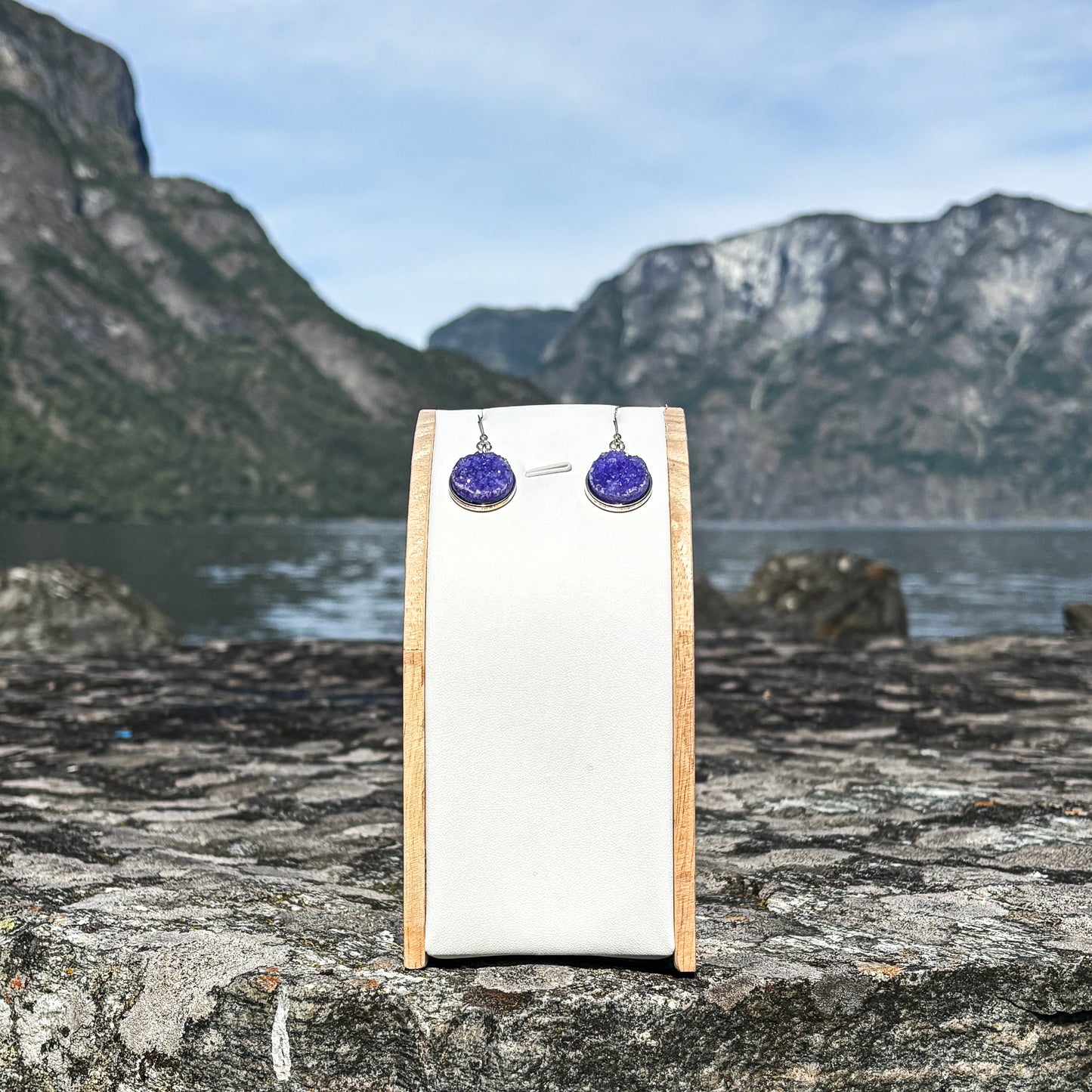 Agate druzy dark purple 16mm earrings