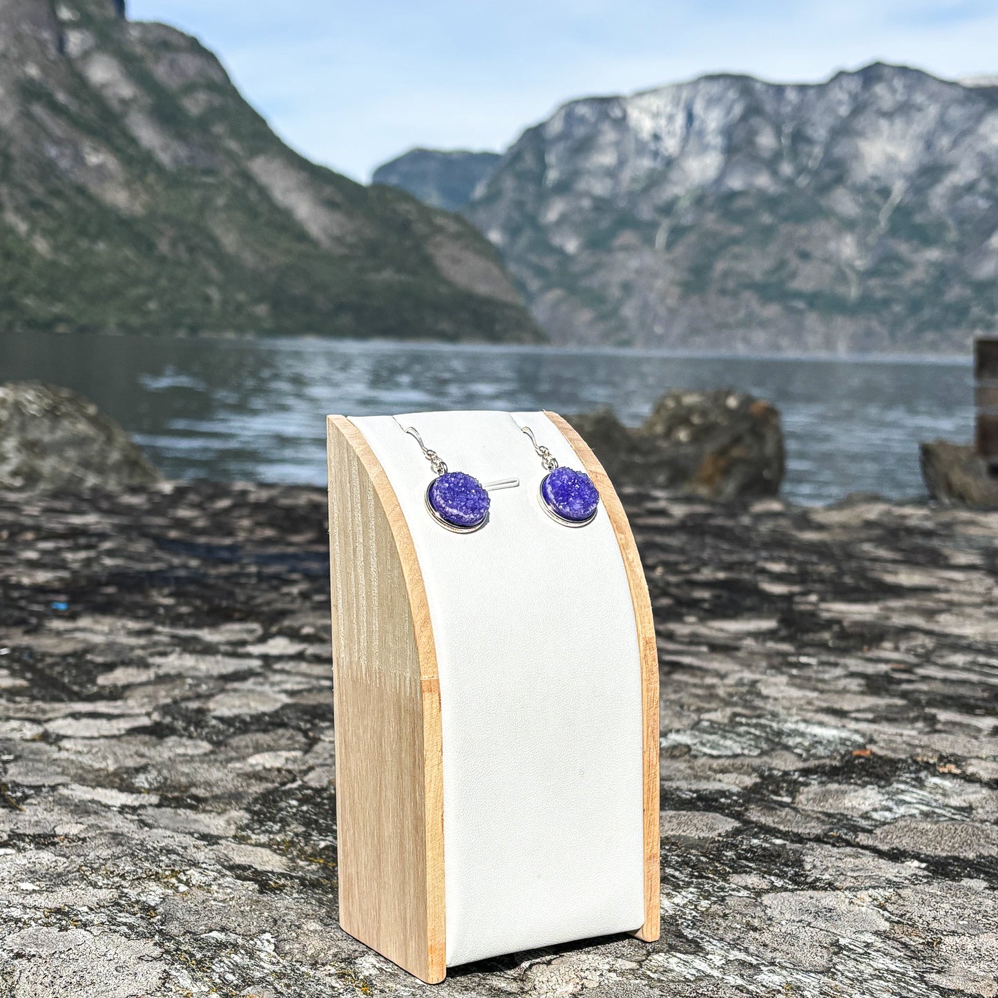 Agate druzy dark purple 16mm earrings