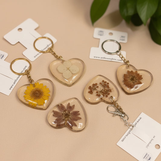 Flower filled keychain assorted RESIN SALE