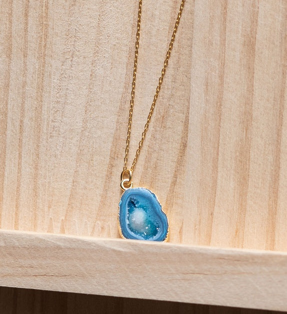 Collar de piedra de ágata