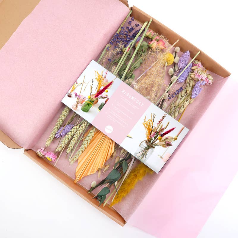 Set de regalo de flores secas en tonos pastel de Bloomposy