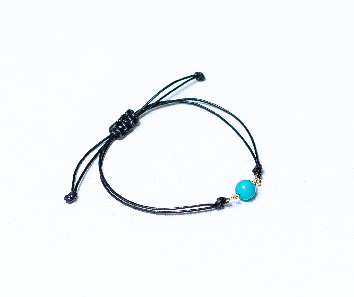 Armband met turquoise kralen