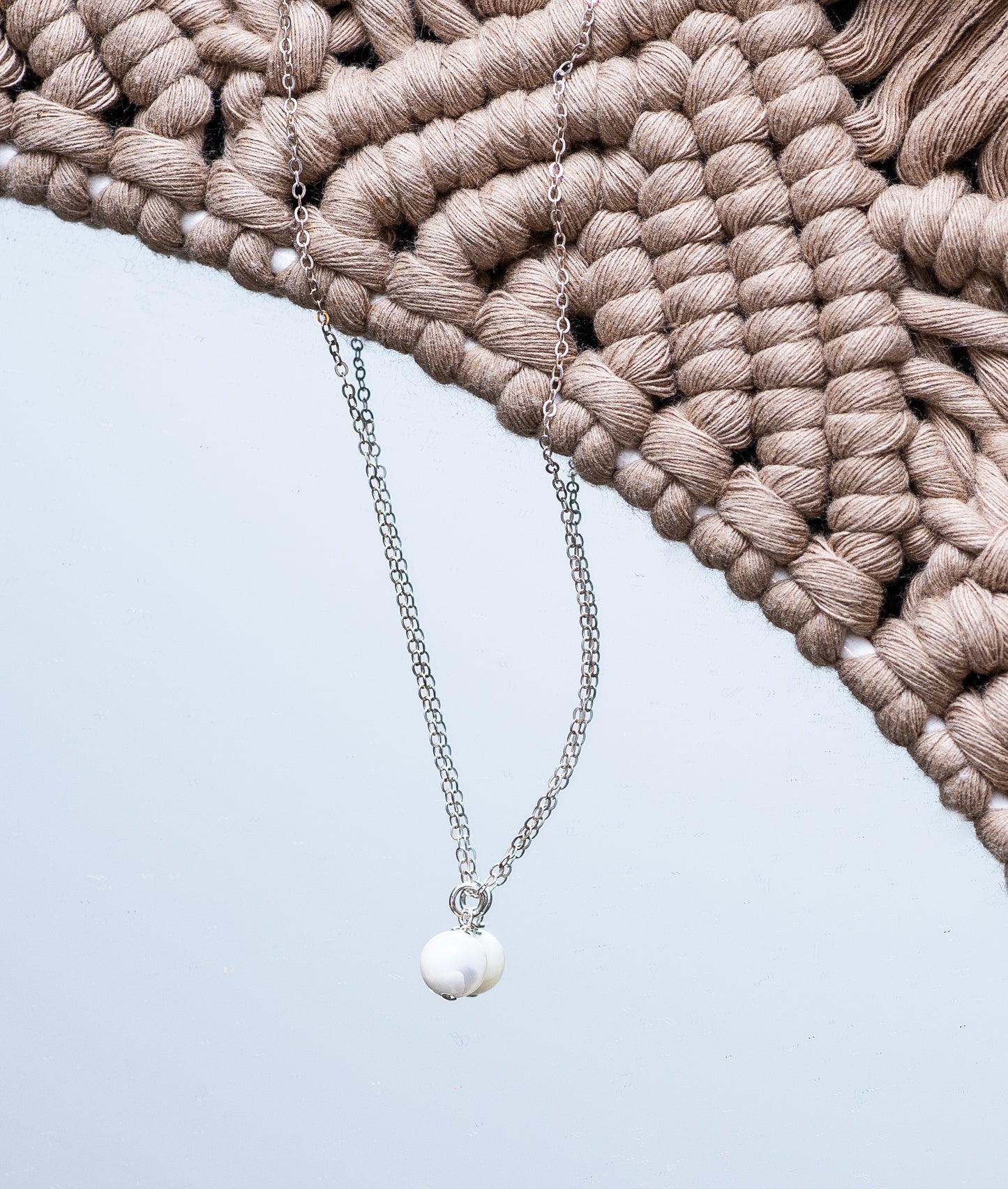 Ketting van parelmoer stenen kralen